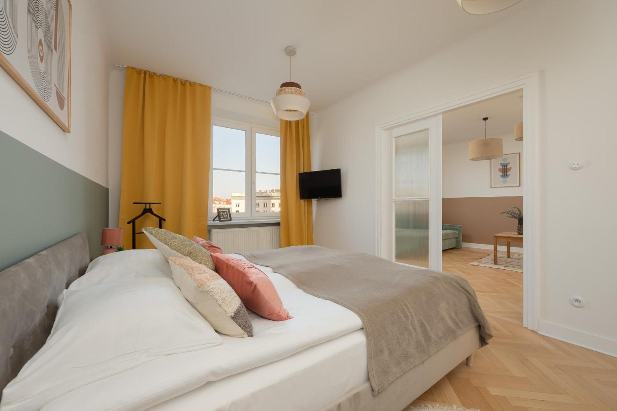 Apartment For 6 People Near Royal Baths Park By Renters Prestige Варшава Екстериор снимка
