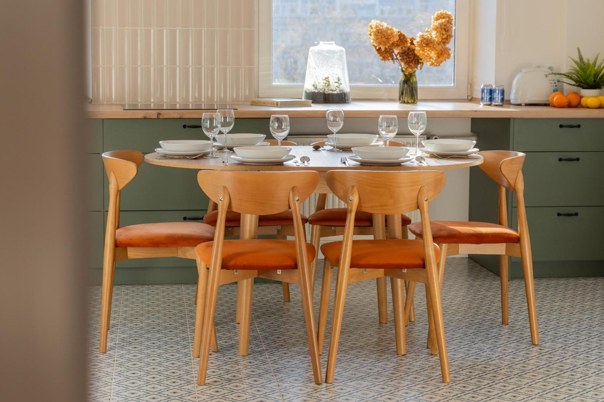 Apartment For 6 People Near Royal Baths Park By Renters Prestige Варшава Екстериор снимка